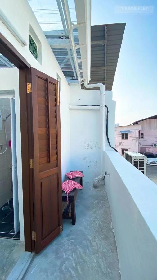 24 Kimberley Hotel George Town Ngoại thất bức ảnh