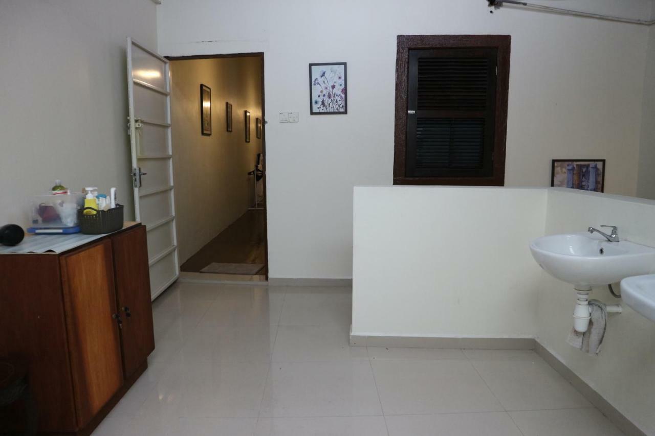 24 Kimberley Hotel George Town Ngoại thất bức ảnh